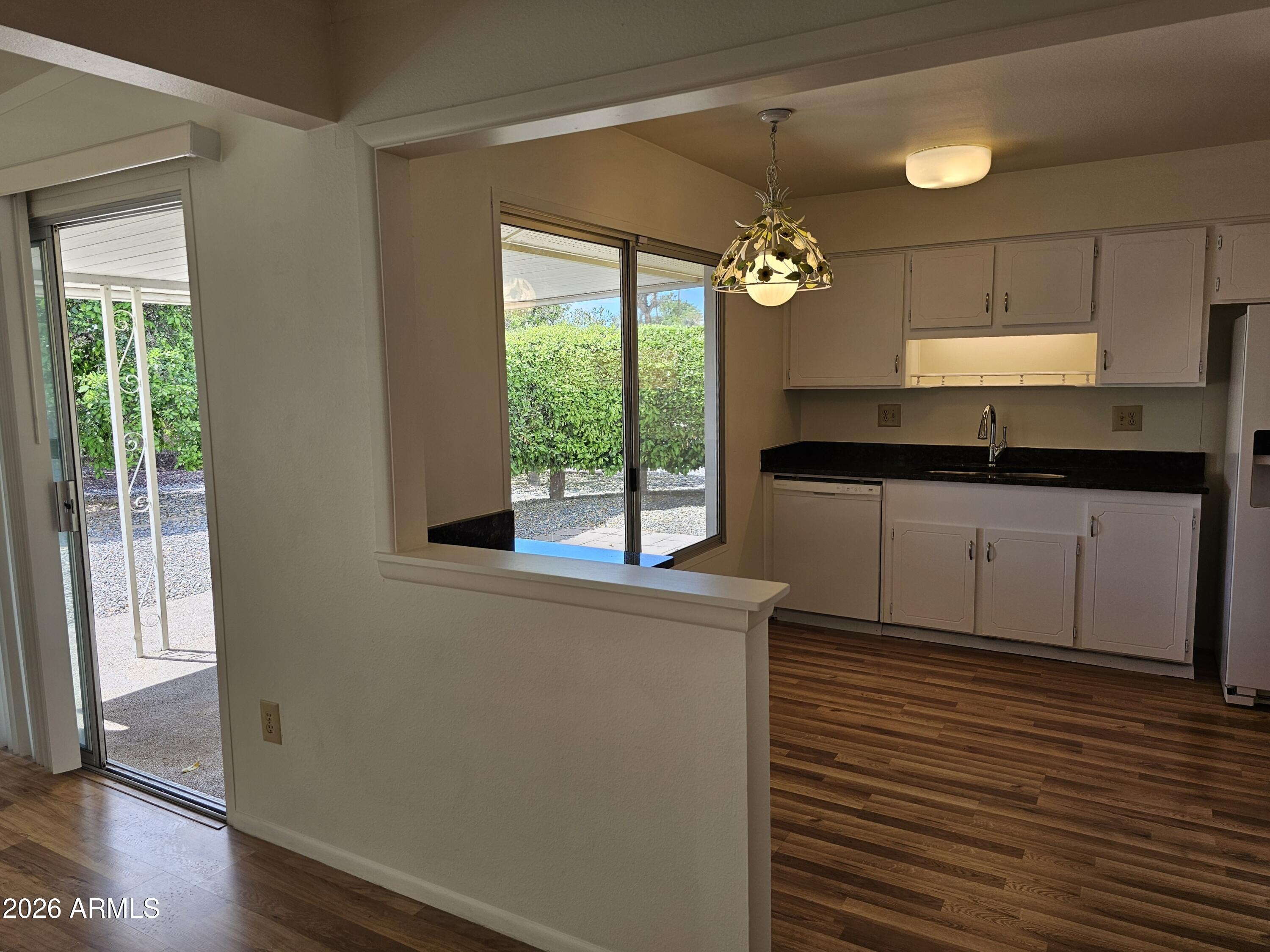 9859 W EMBERWOOD Drive