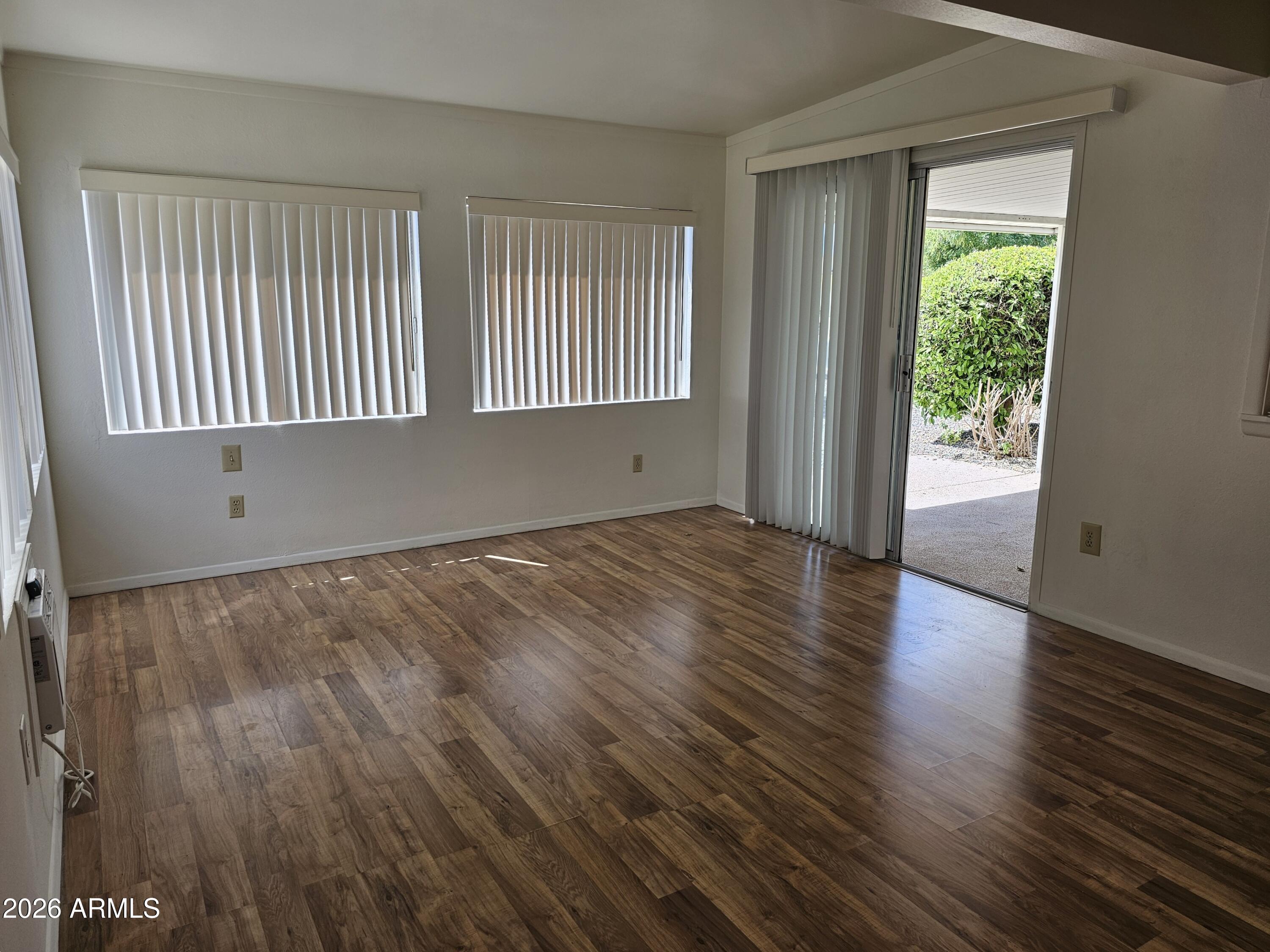 9859 W EMBERWOOD Drive