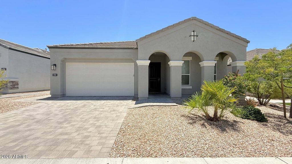 Photo of 2141 E Alameda Road, Phoenix, AZ 85024 (MLS # 7029187)