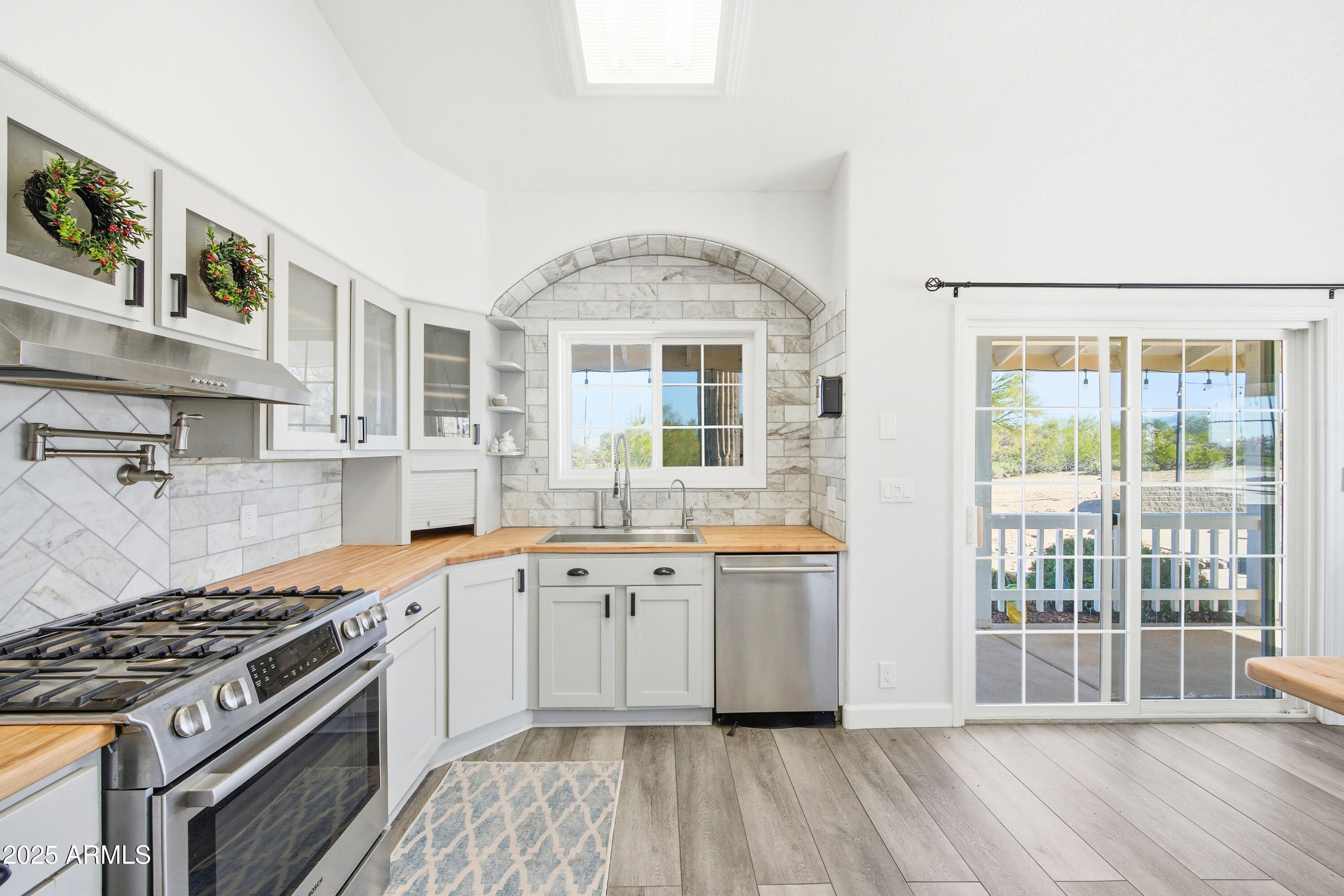 34940 E SKY HAWK Road