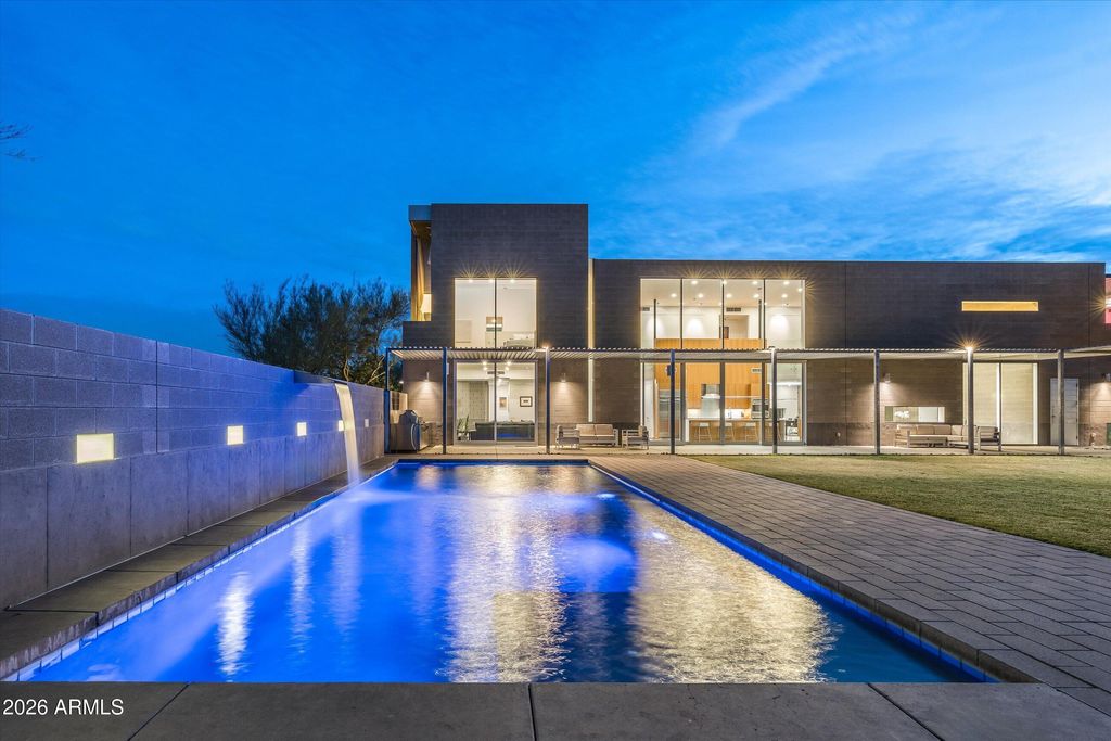 Photo of 10010 E Jenan Drive, Scottsdale, AZ 85260 (MLS # 7007212)