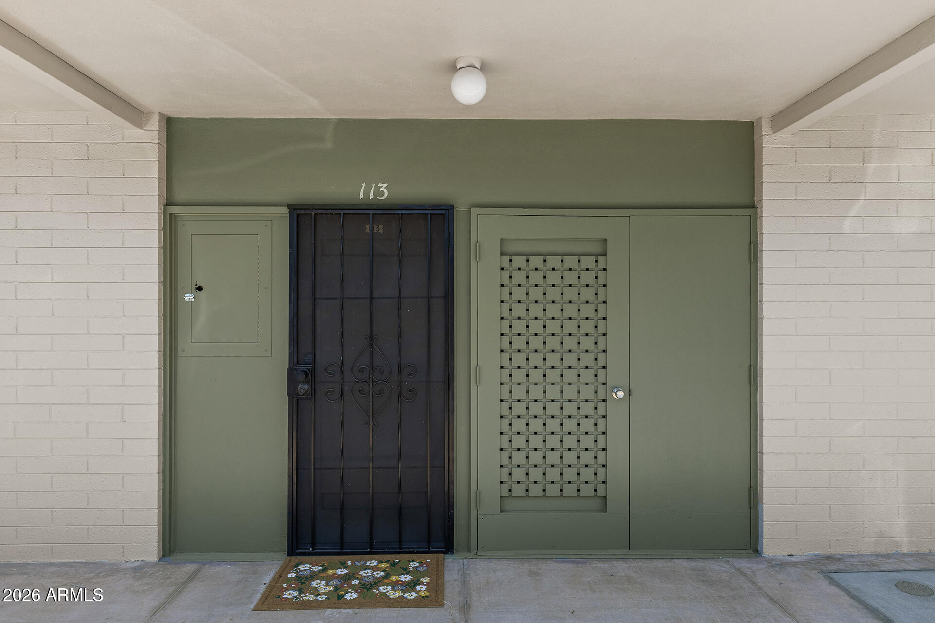 6125 E INDIAN SCHOOL Road 113