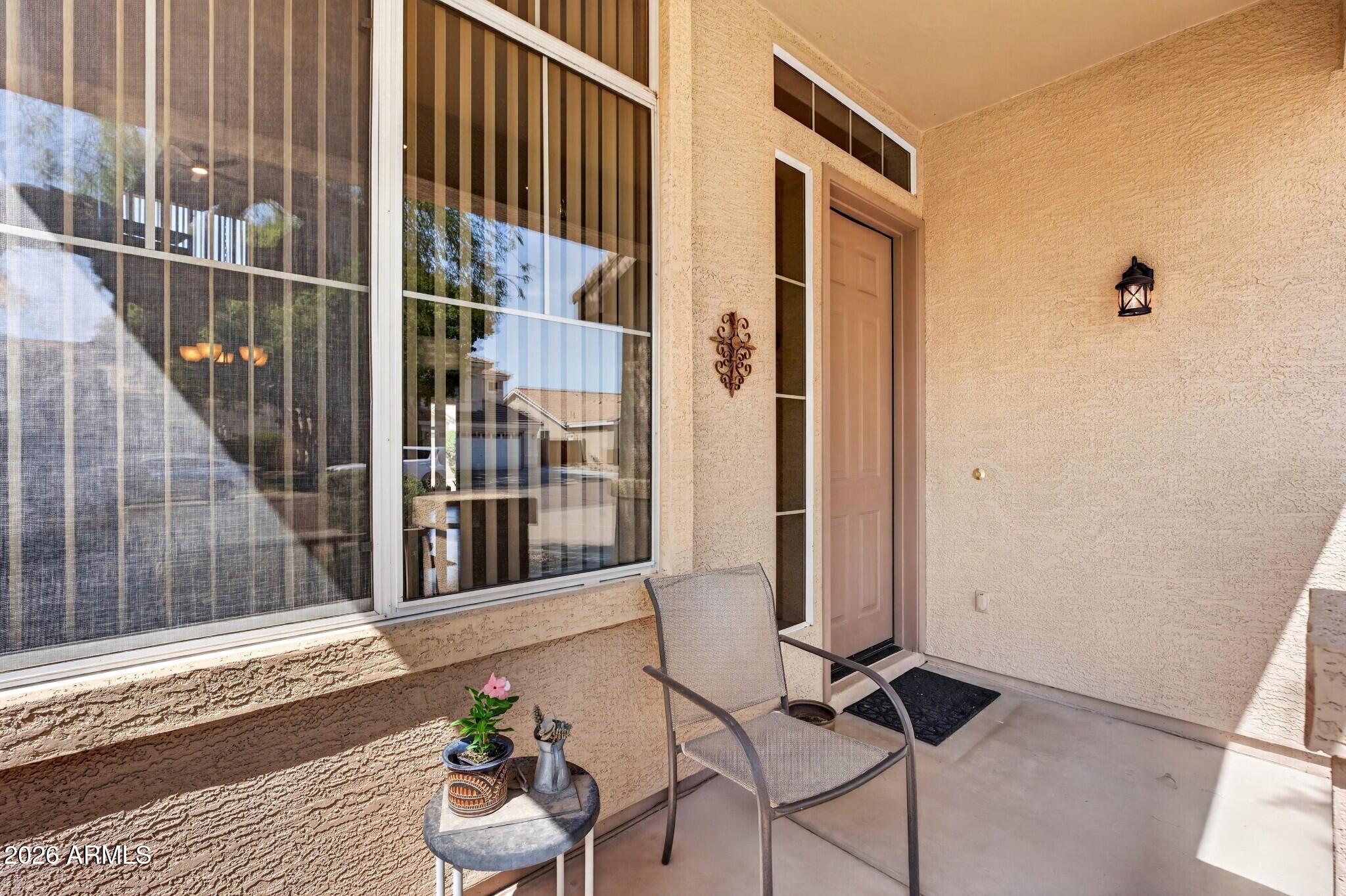 Properties 3 1368 W ENFIELD Way