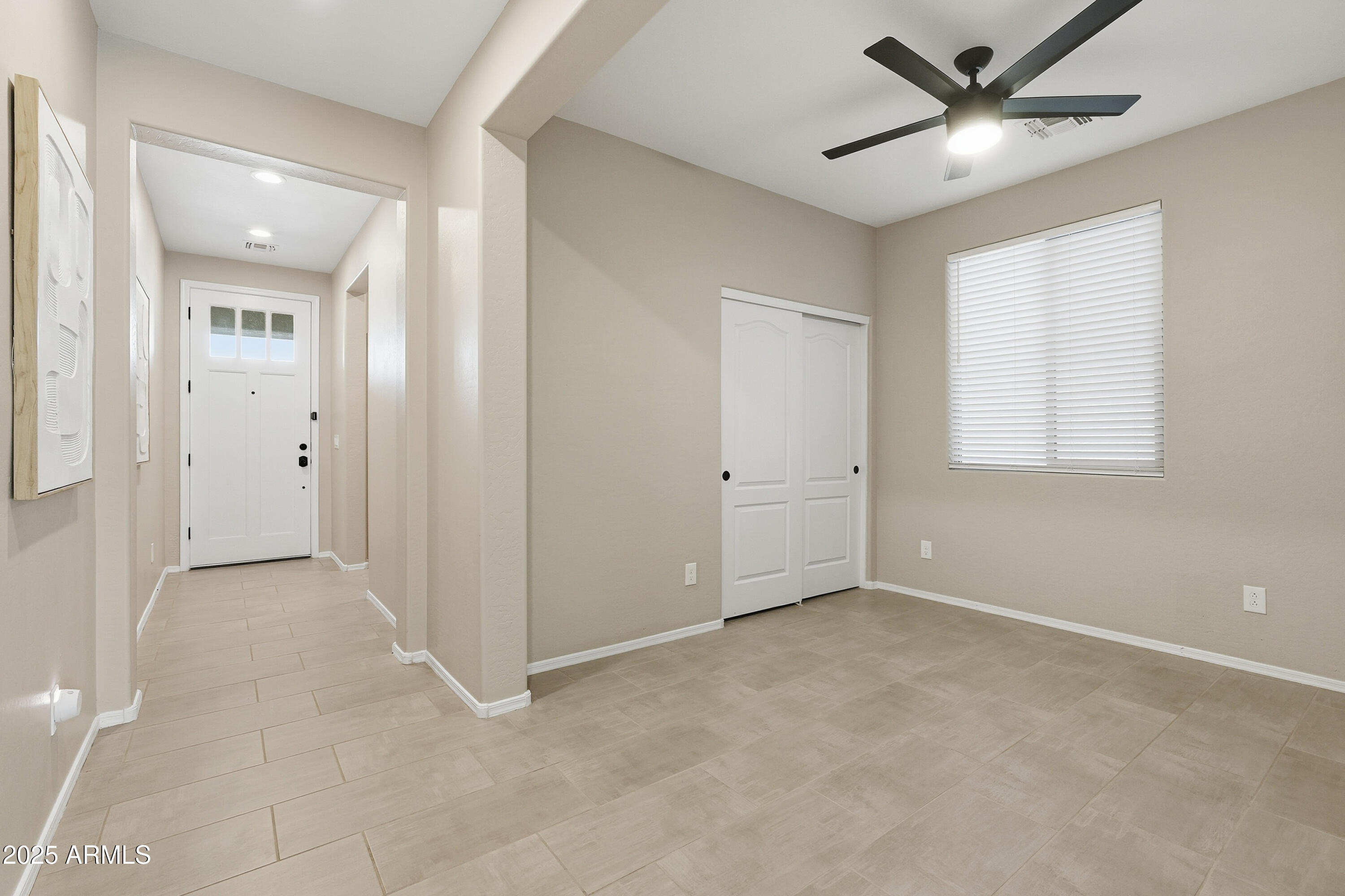 3343 E RUSSELL Street