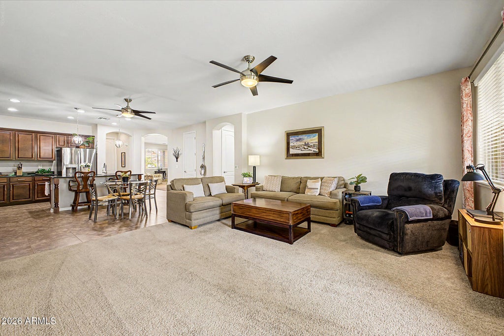 Photo of 2725 E Narrowleaf Drive, Gilbert, AZ 85298 (MLS # 7074869)