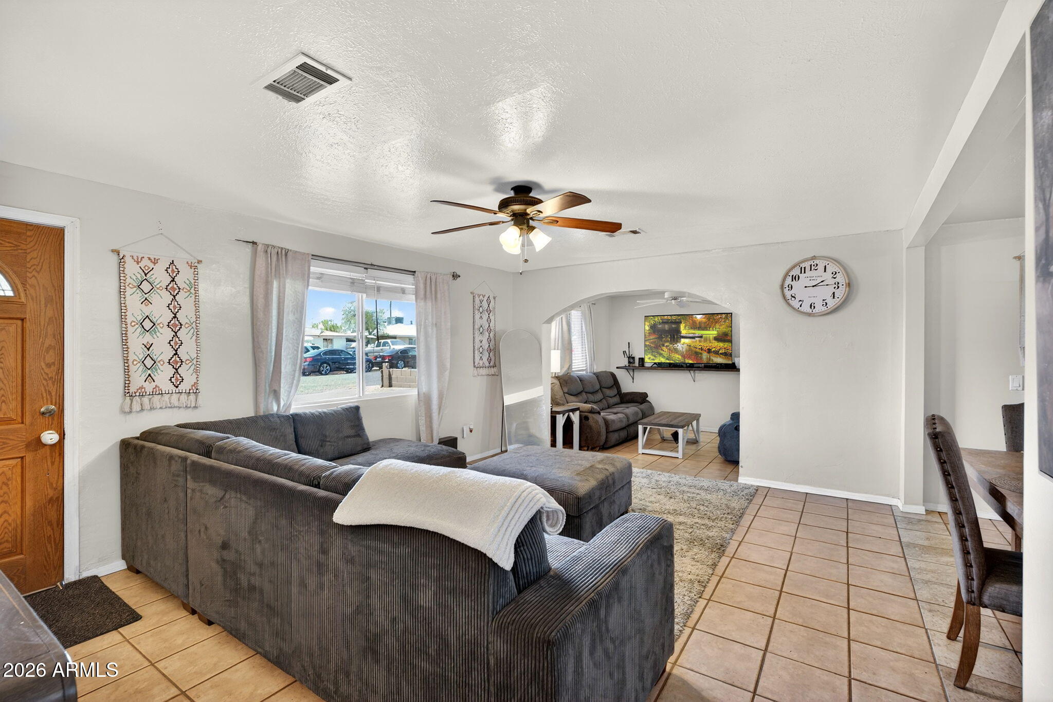 11207 N 17TH Drive