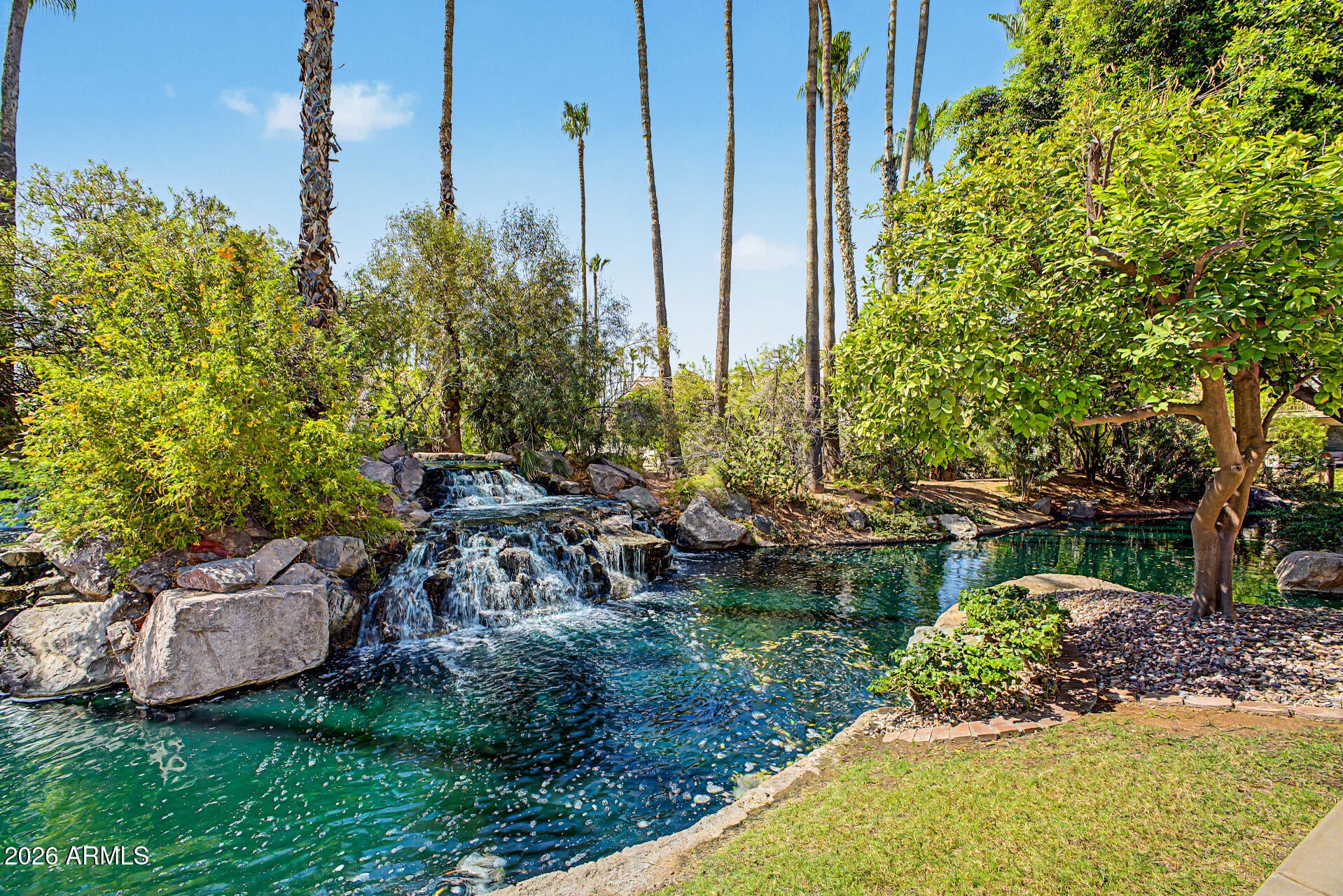 1353 W PORT A SAIL --