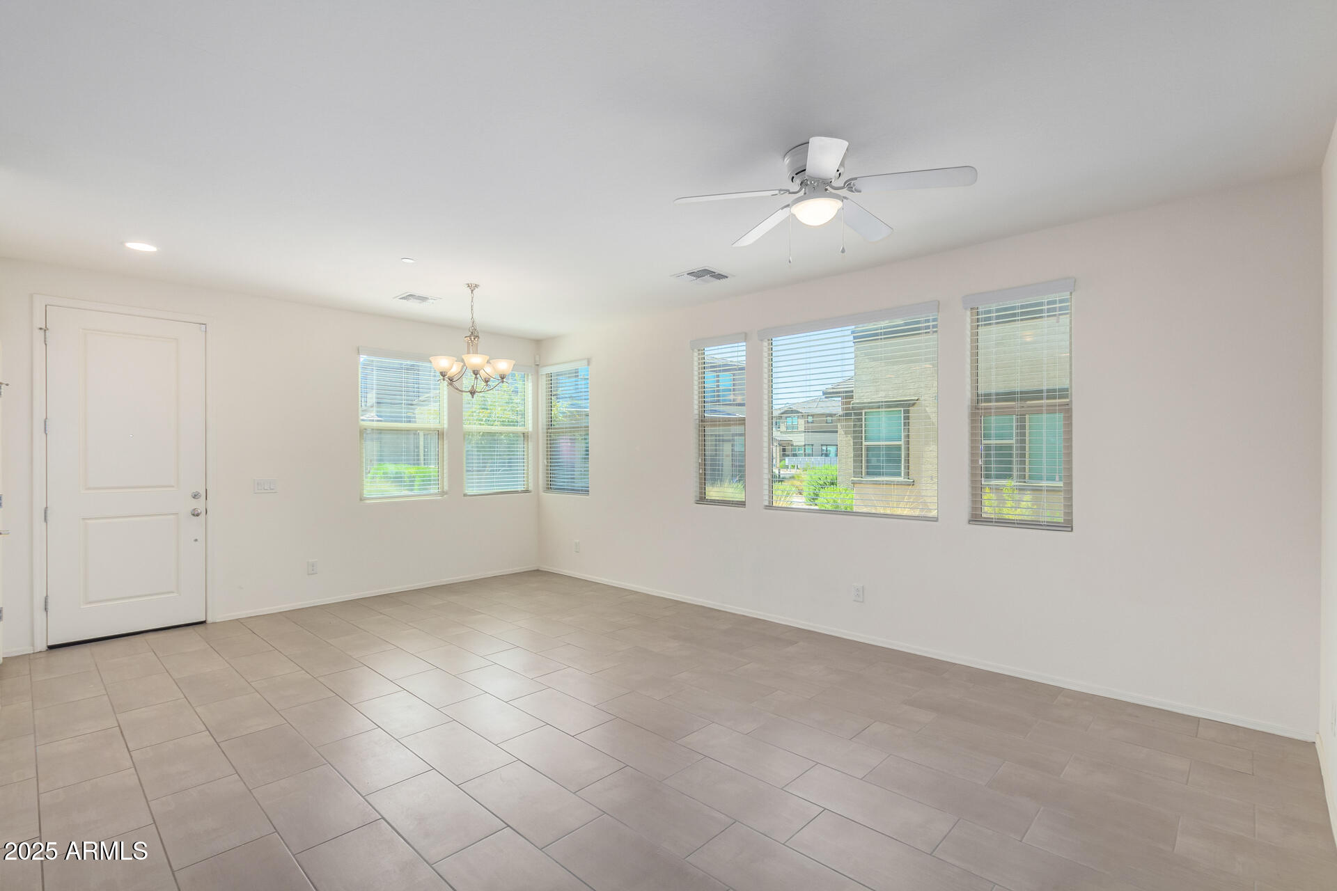 14870 W ENCANTO Boulevard 1022