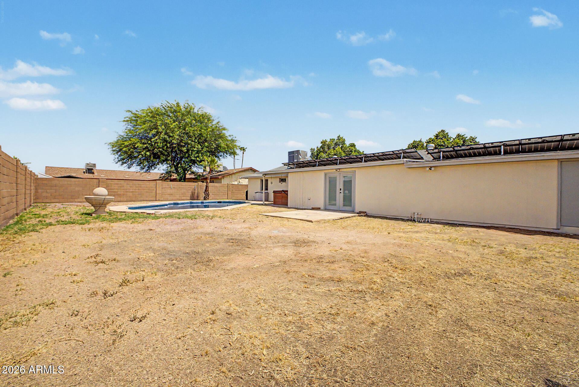 2110 W MORROW Drive