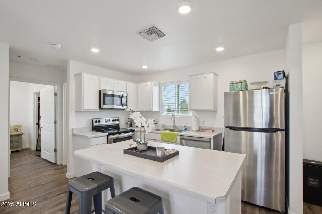 Photo of 12925 W Greenway Road #61, El Mirage, AZ 85335 (MLS # 6927855)