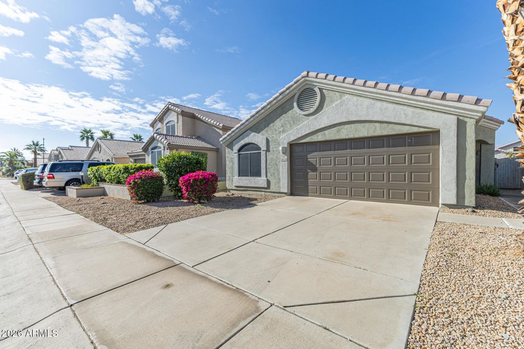 Photo of 14628 N 90th Drive, Peoria, AZ 85381 (MLS # 6964480)