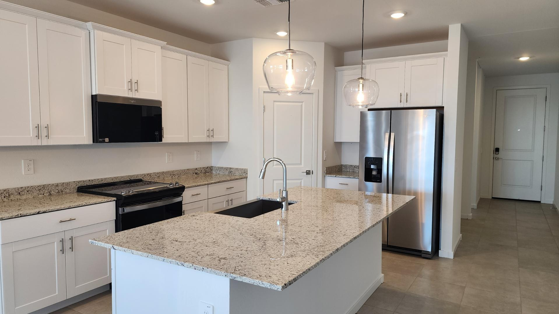 7615 E Cozy Cottage Lane