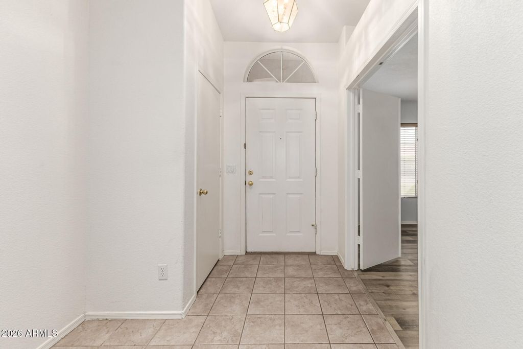 Photo of 226 W Gail Drive, Gilbert, AZ 85233 (MLS # 7003211)