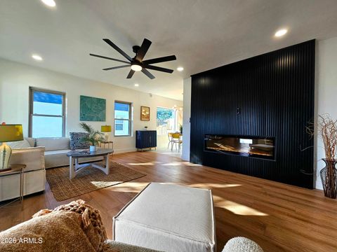 4234 N 2ND Drive Phoenix AZ 85013