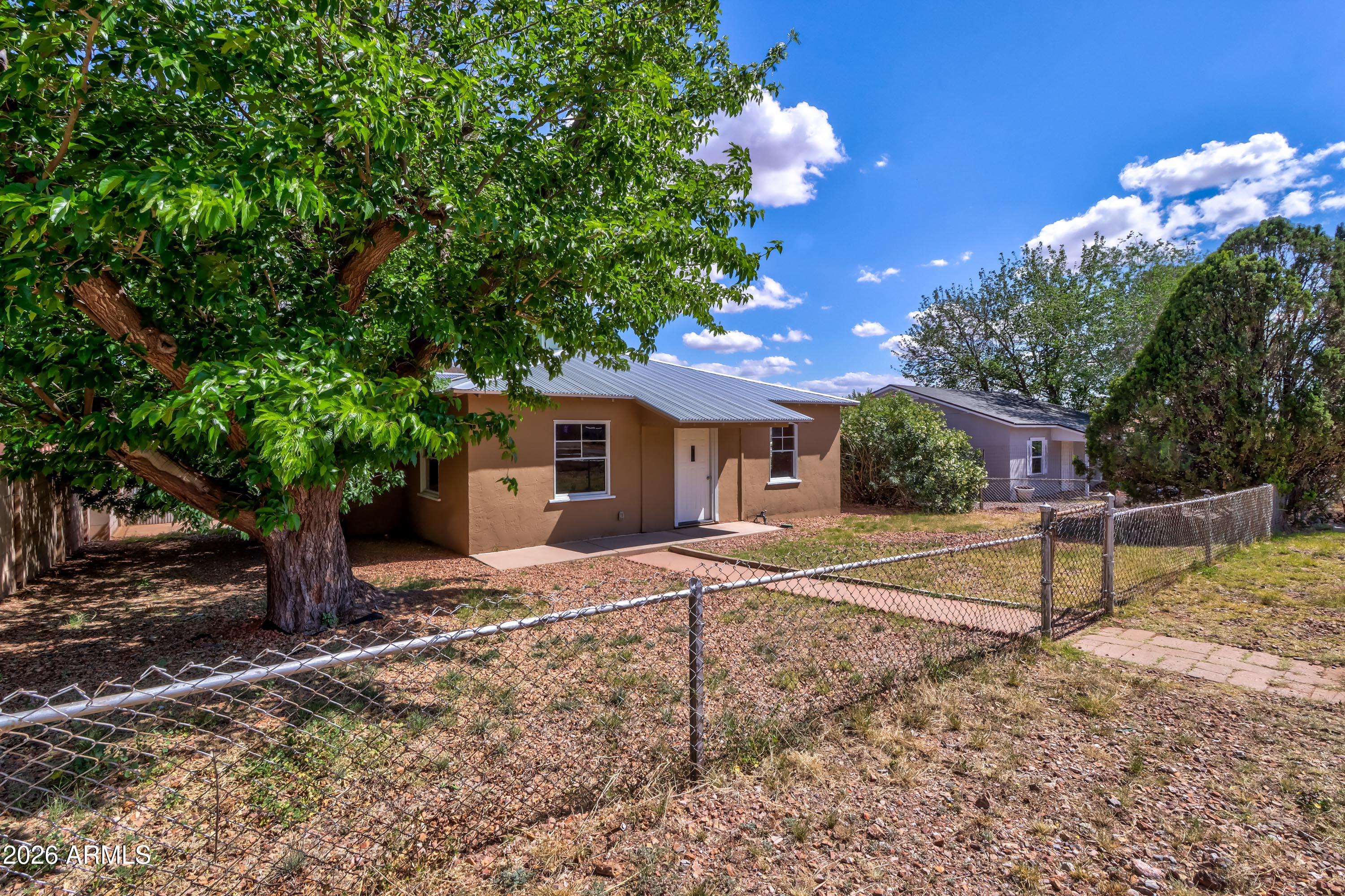 107 BORNITE Avenue