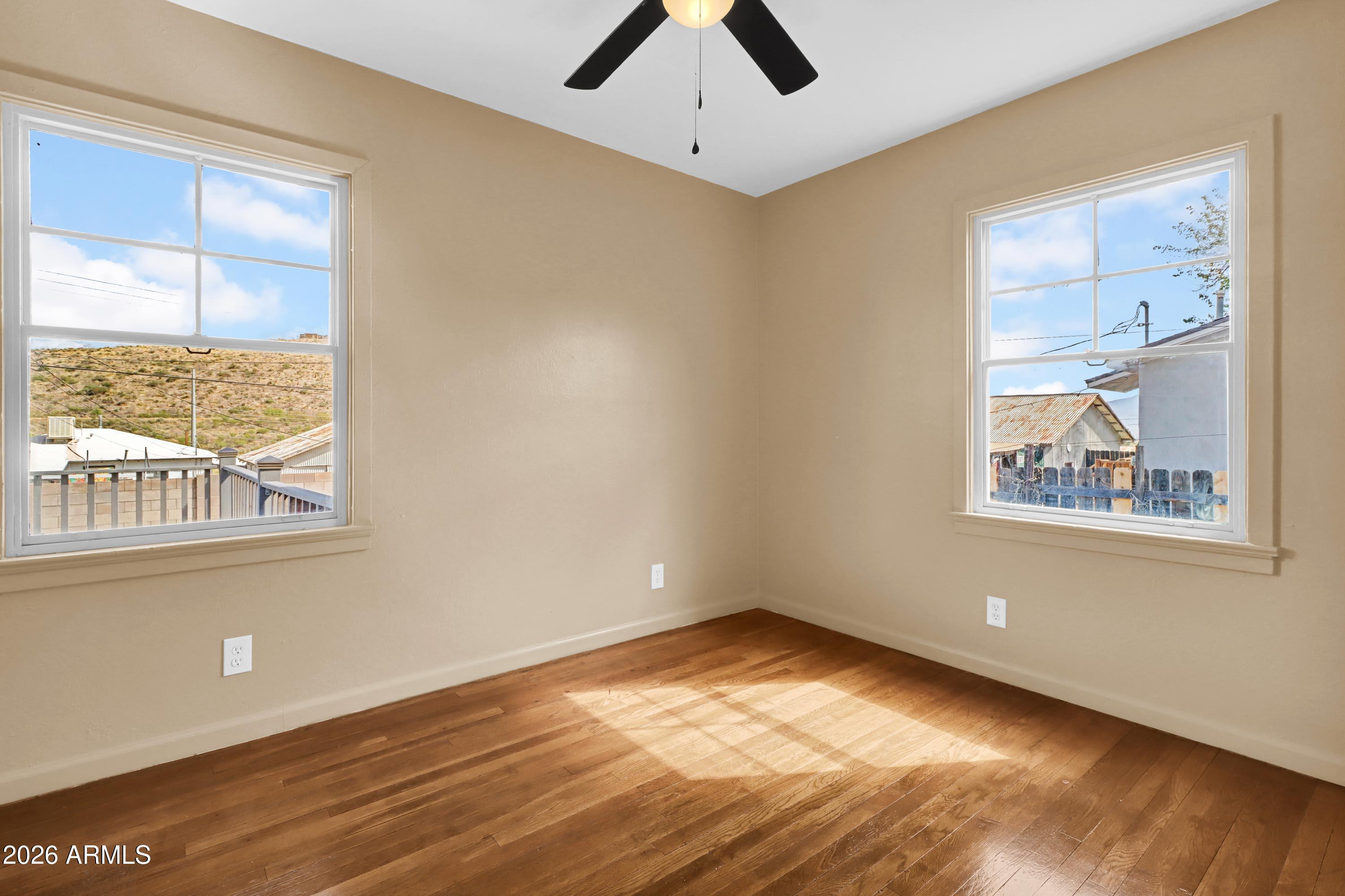 BRIGGS ADD BORNITE - Residential