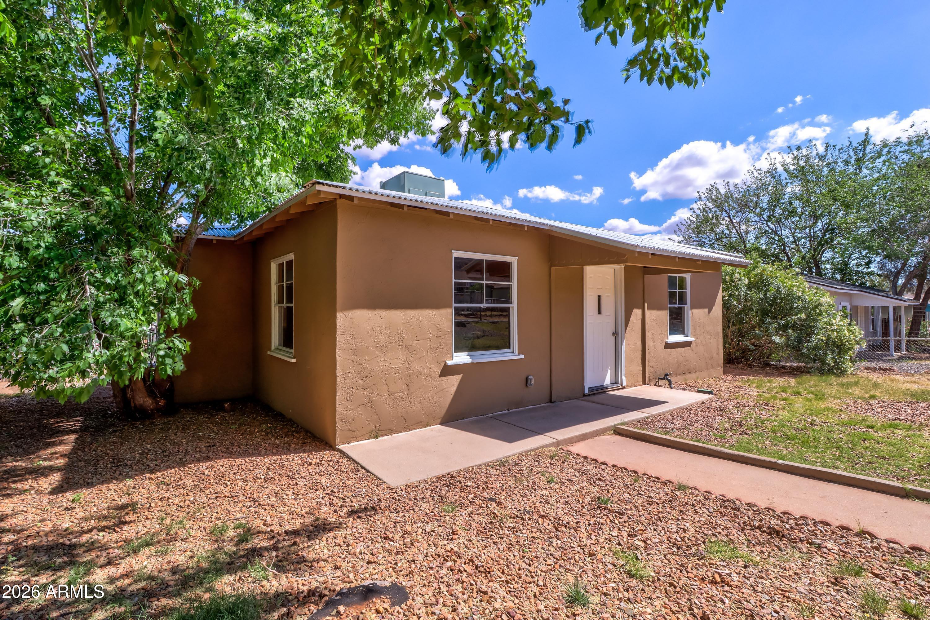107 BORNITE Avenue