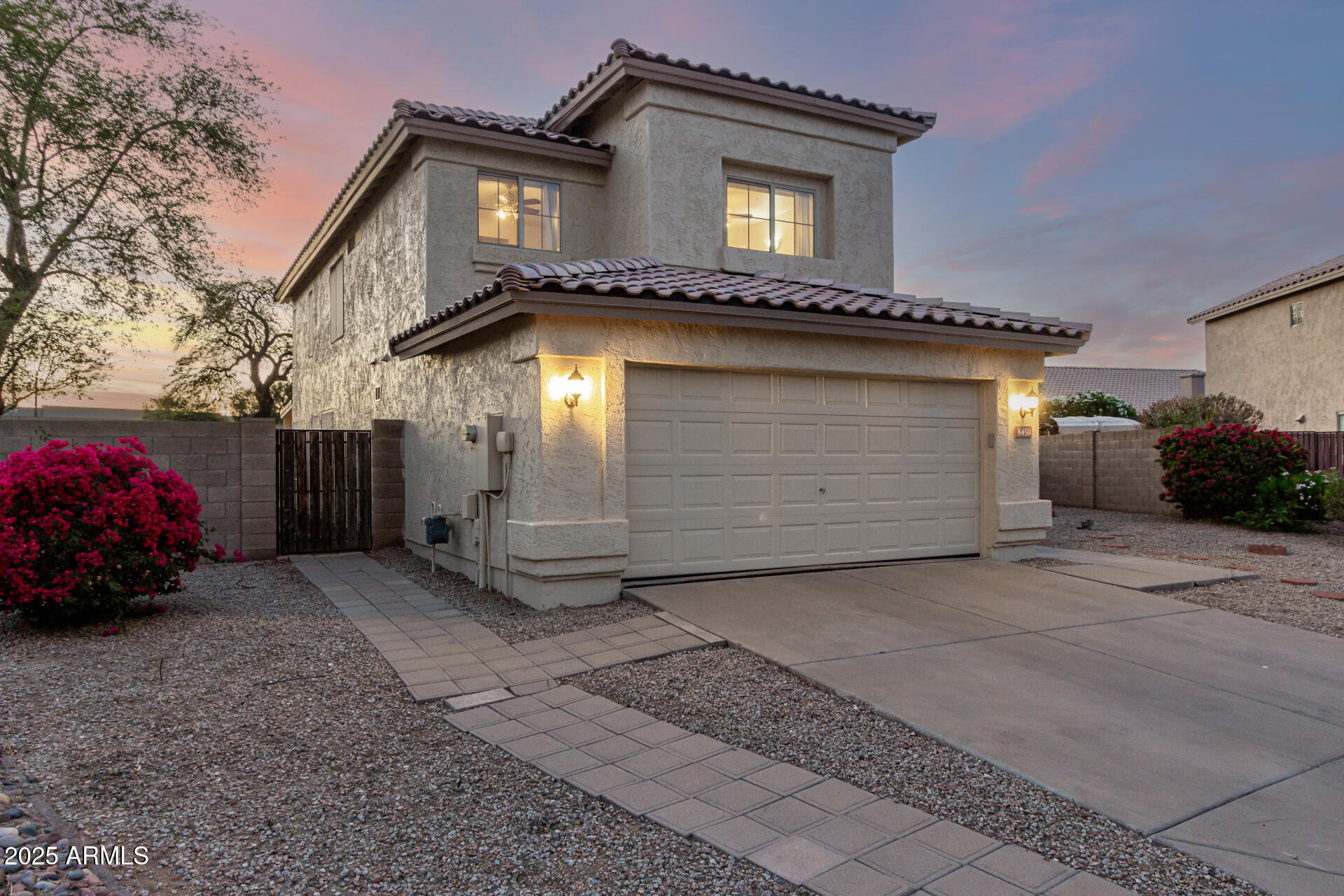 8450 S STEPHANIE Lane
