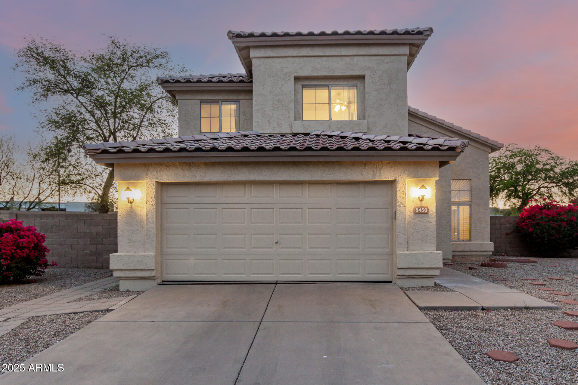 8450 S STEPHANIE Lane