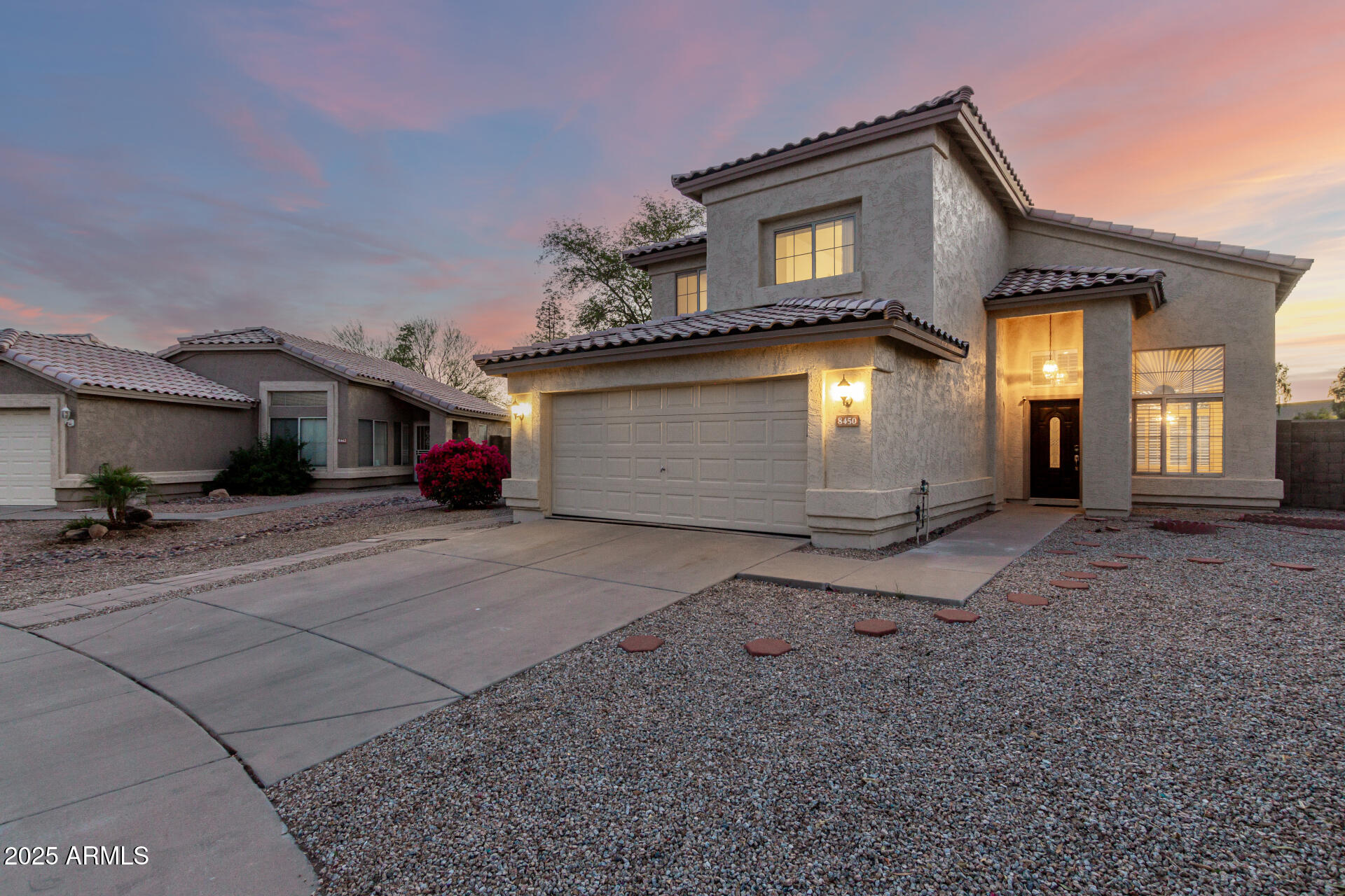 8450 S STEPHANIE Lane