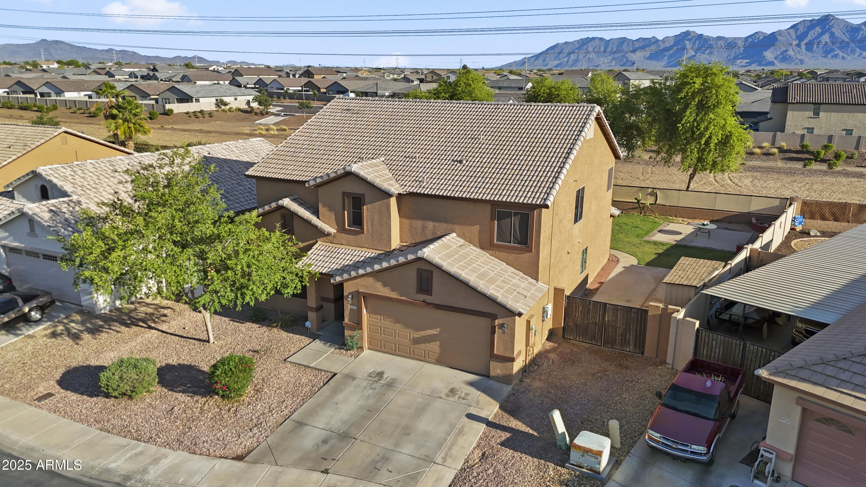 9719 W HEBER Road