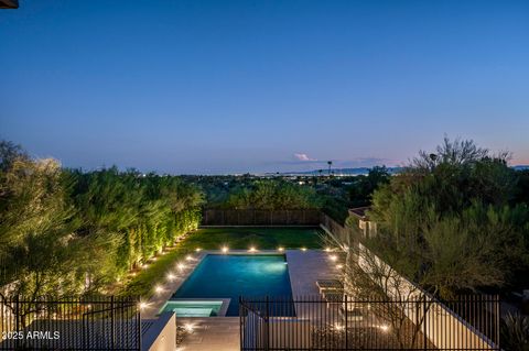 Photo of 3977 E Paradise View Drive, Paradise Valley, AZ 85253 (MLS # 6923169)