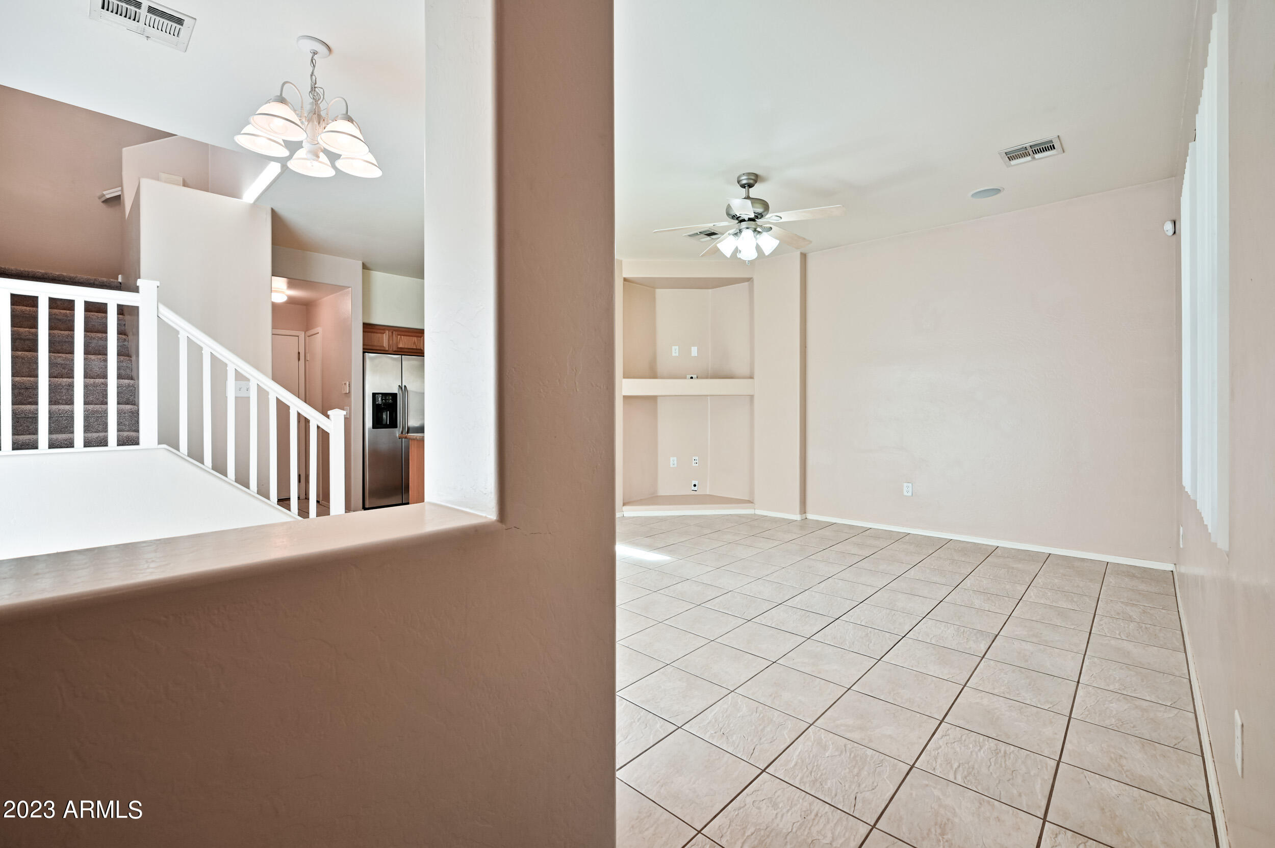 1559 S Longspur Lane