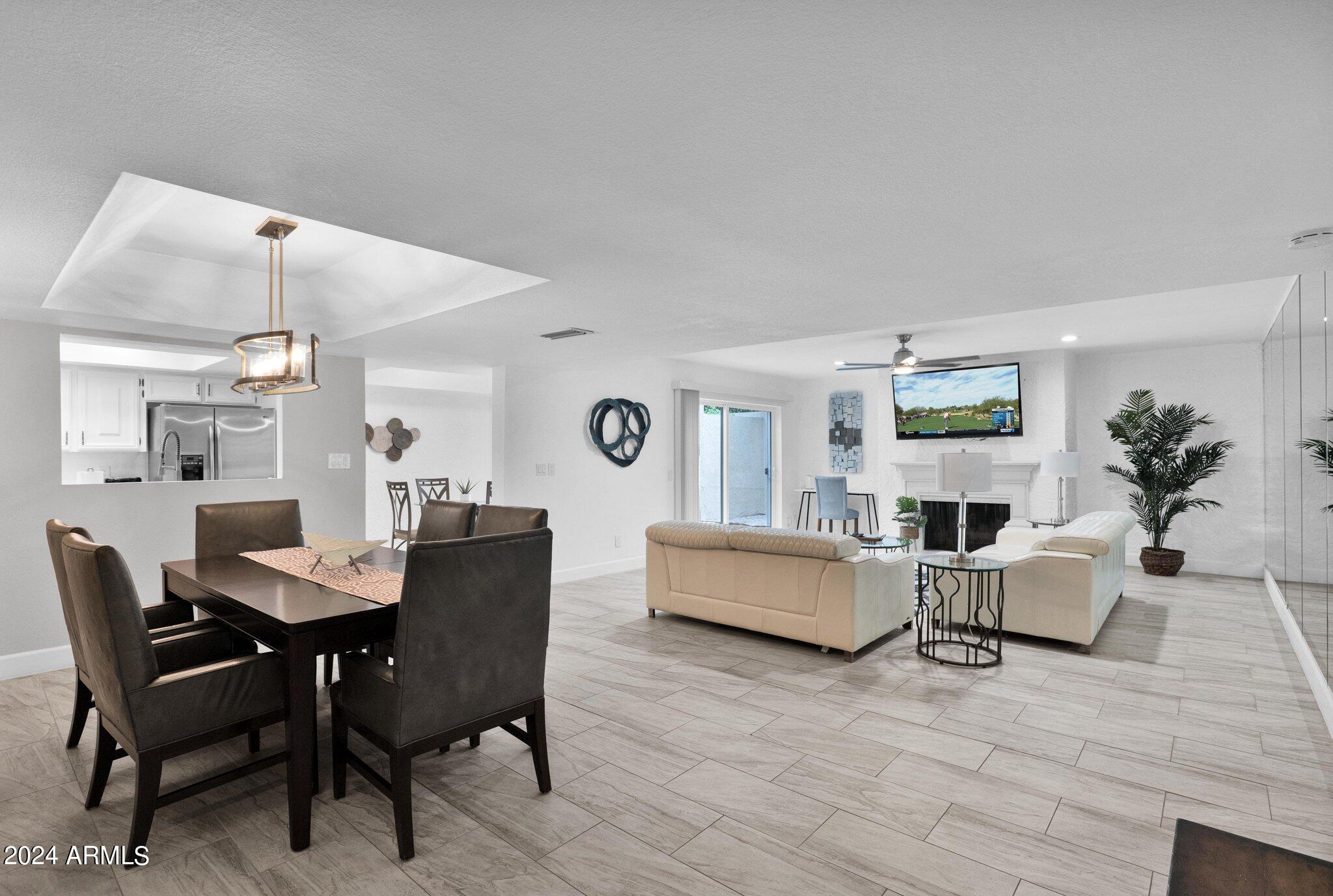 7537 N VIA CAMELLO DEL SUR --