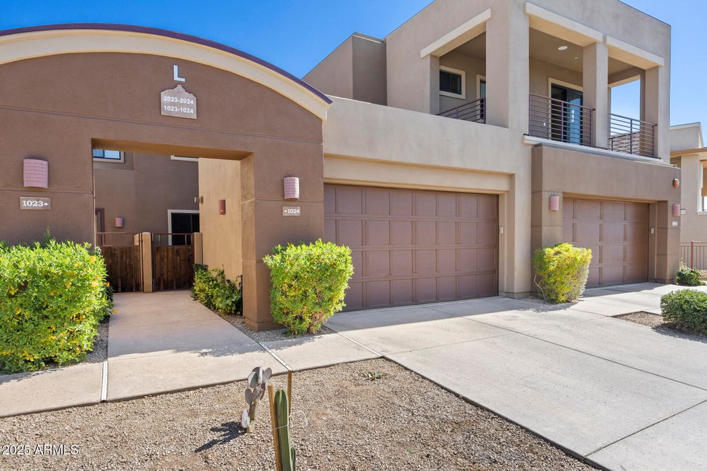 Photo of 27000 N Alma School Parkway #1024, Scottsdale, AZ 85262 (MLS # 6942599)
