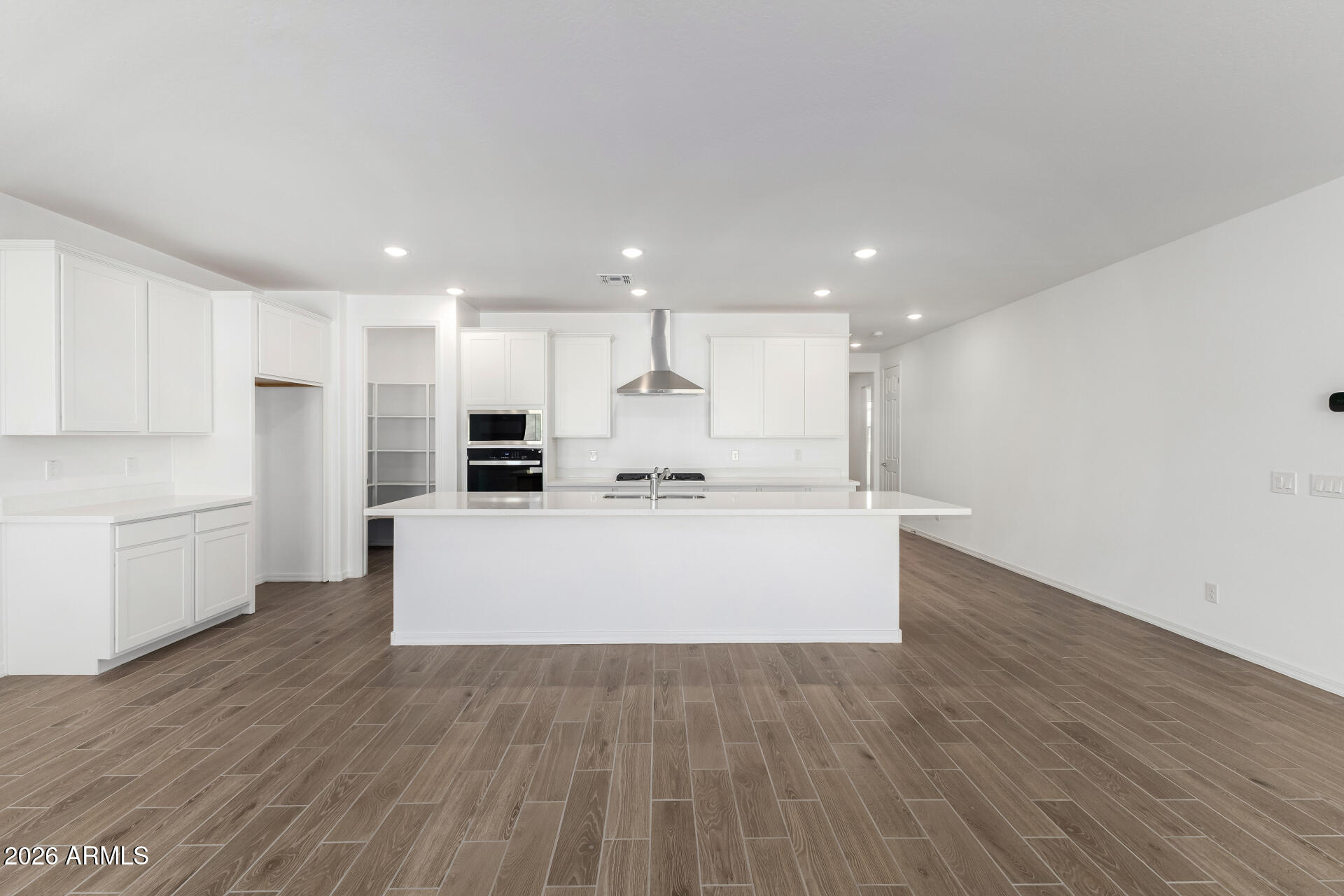 17280 W Saguaro Vista Drive