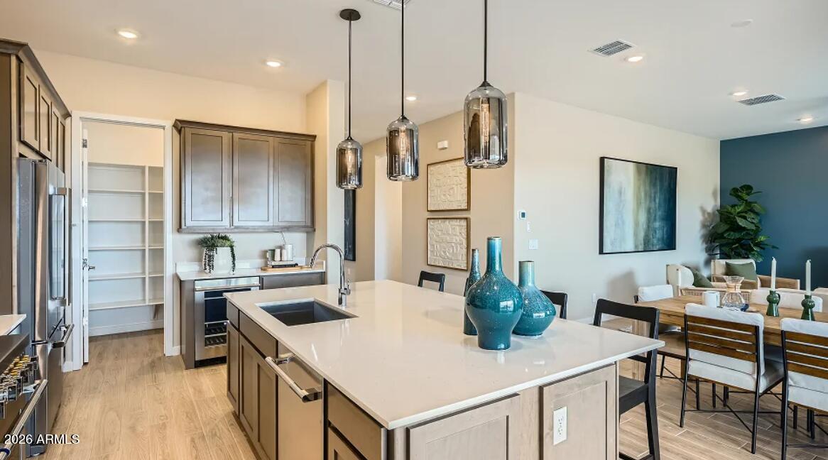 2941 E BARREL RACE Road