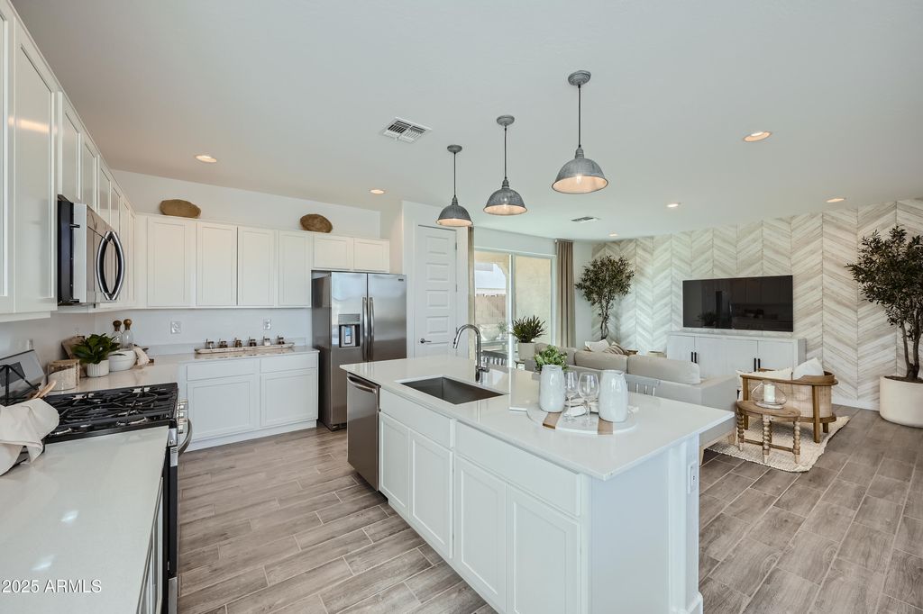 Photo of 10154 E Ulysses Avenue, Mesa, AZ 85212 (MLS # 6951711)