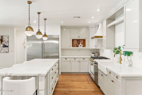 3131 N 53RD Place Phoenix AZ 85018