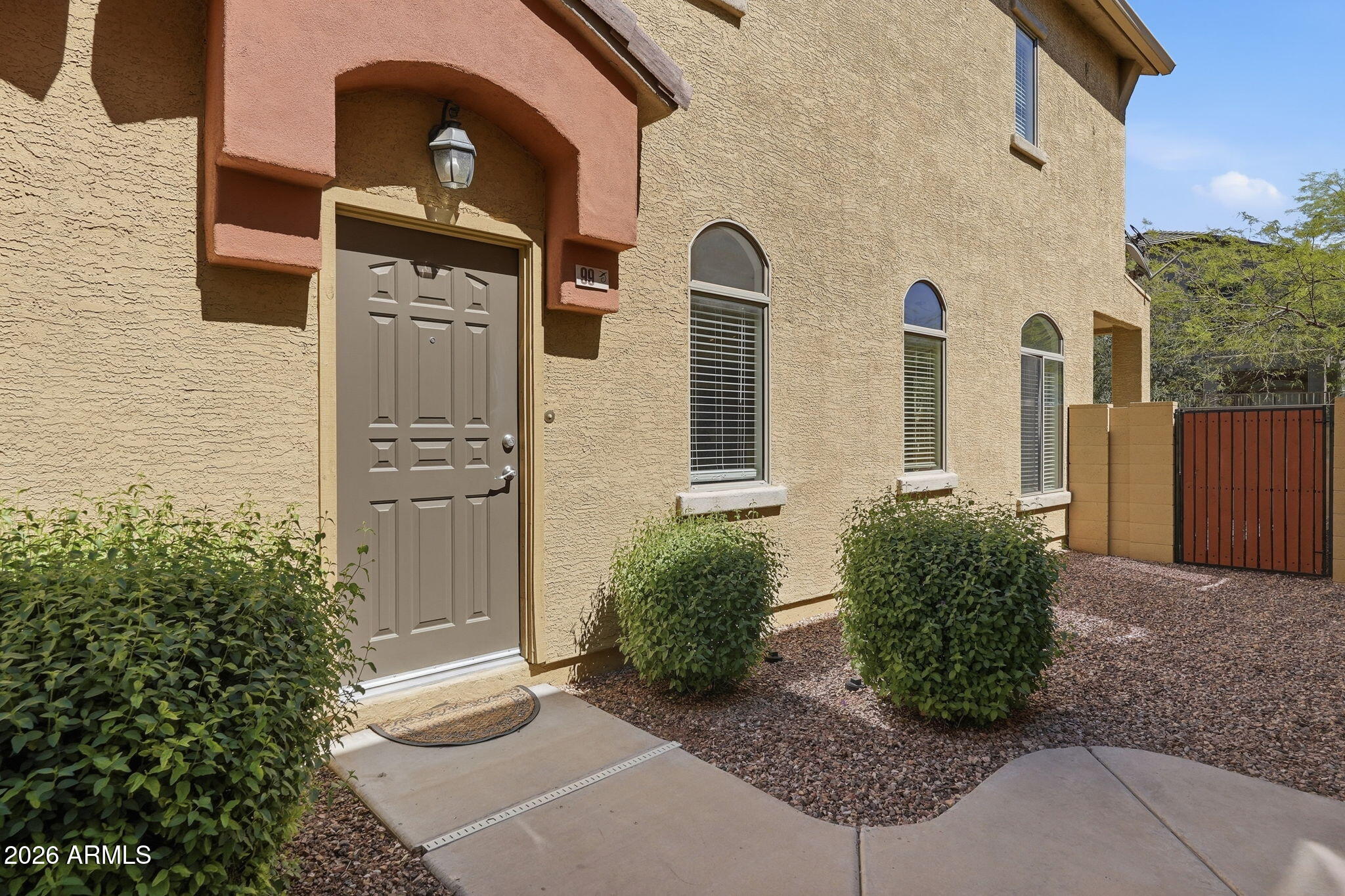 2250 E DEER VALLEY Road 99