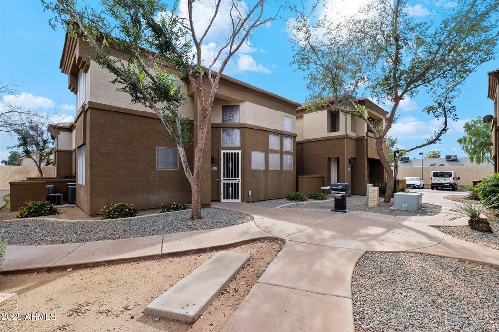 Photo of 1445 E Broadway Road #120, Tempe, AZ 85282 (MLS # 6948480)