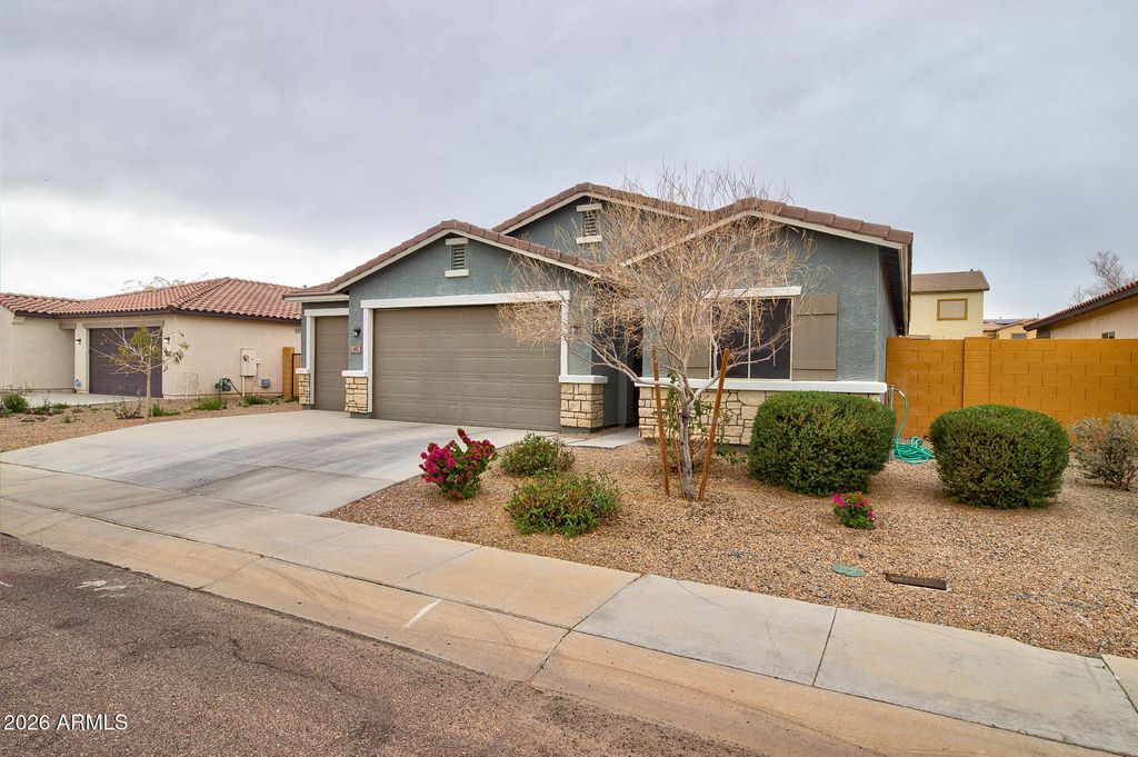 Photo of 642 E Emerald Drive, Casa Grande, AZ 85122 (MLS # 6984778)