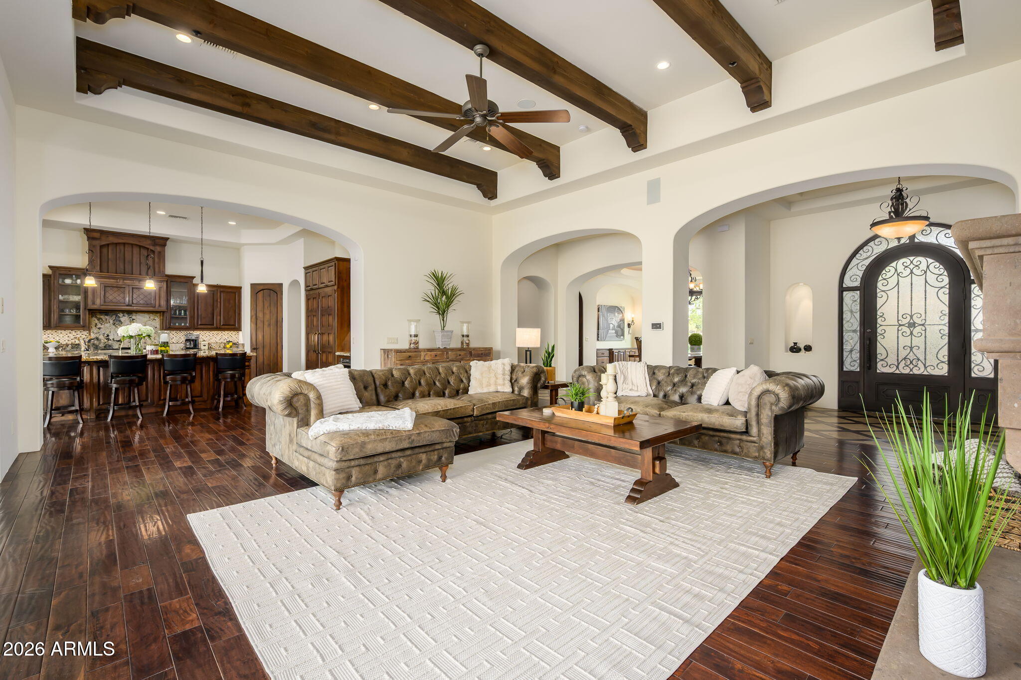 SIERRA HILLS - Residential