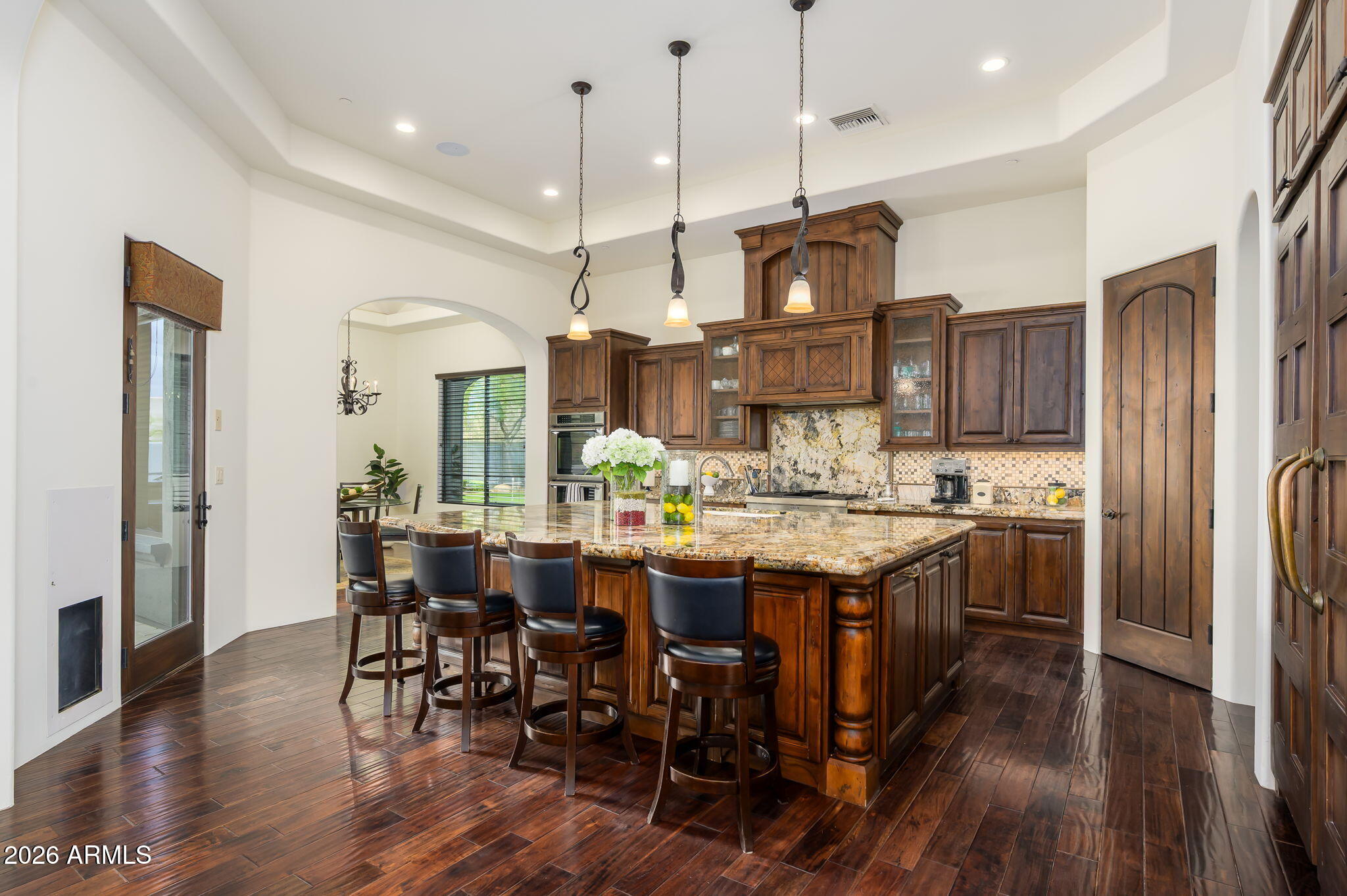 SIERRA HILLS - Residential