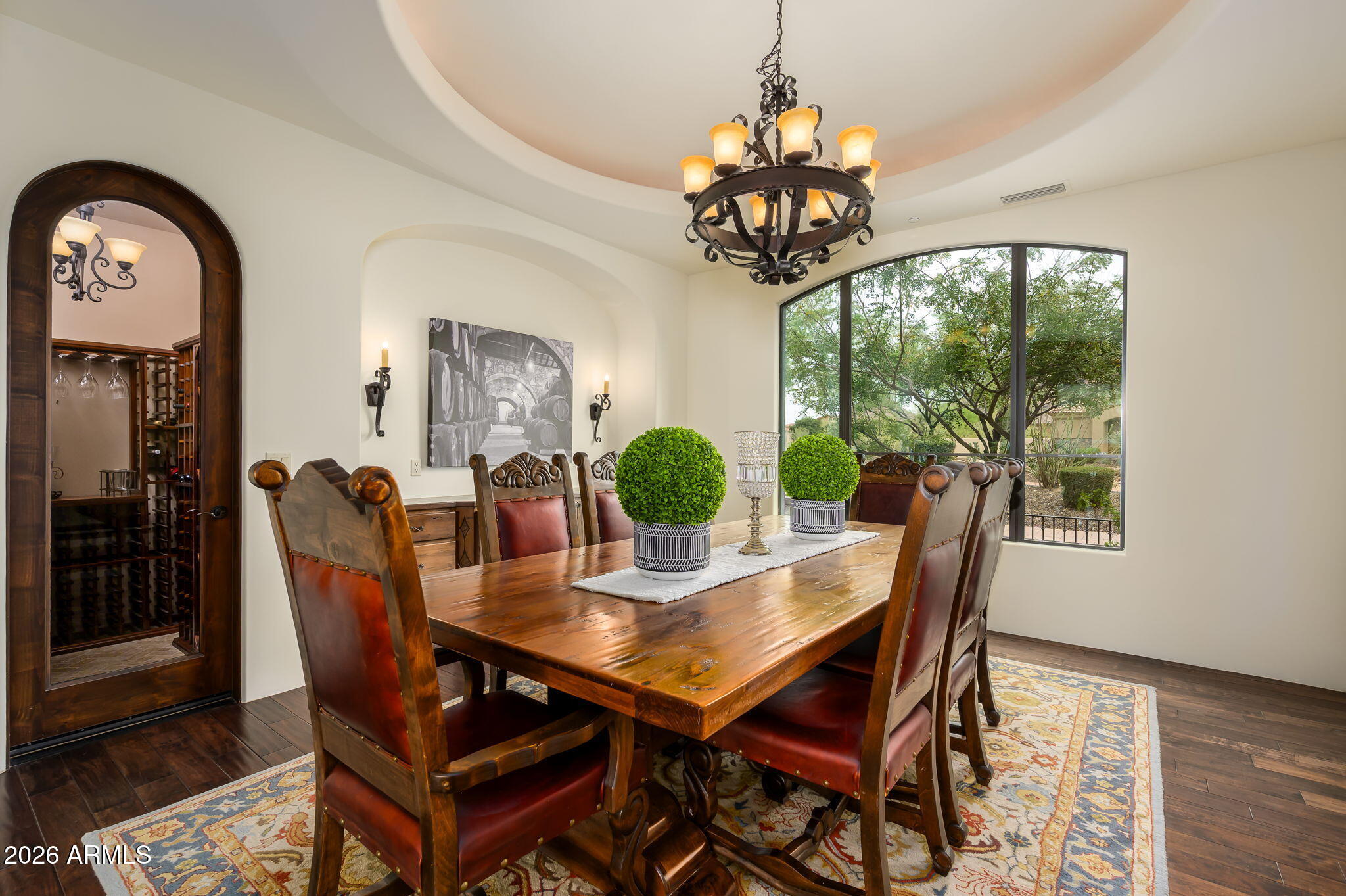 SIERRA HILLS - Residential