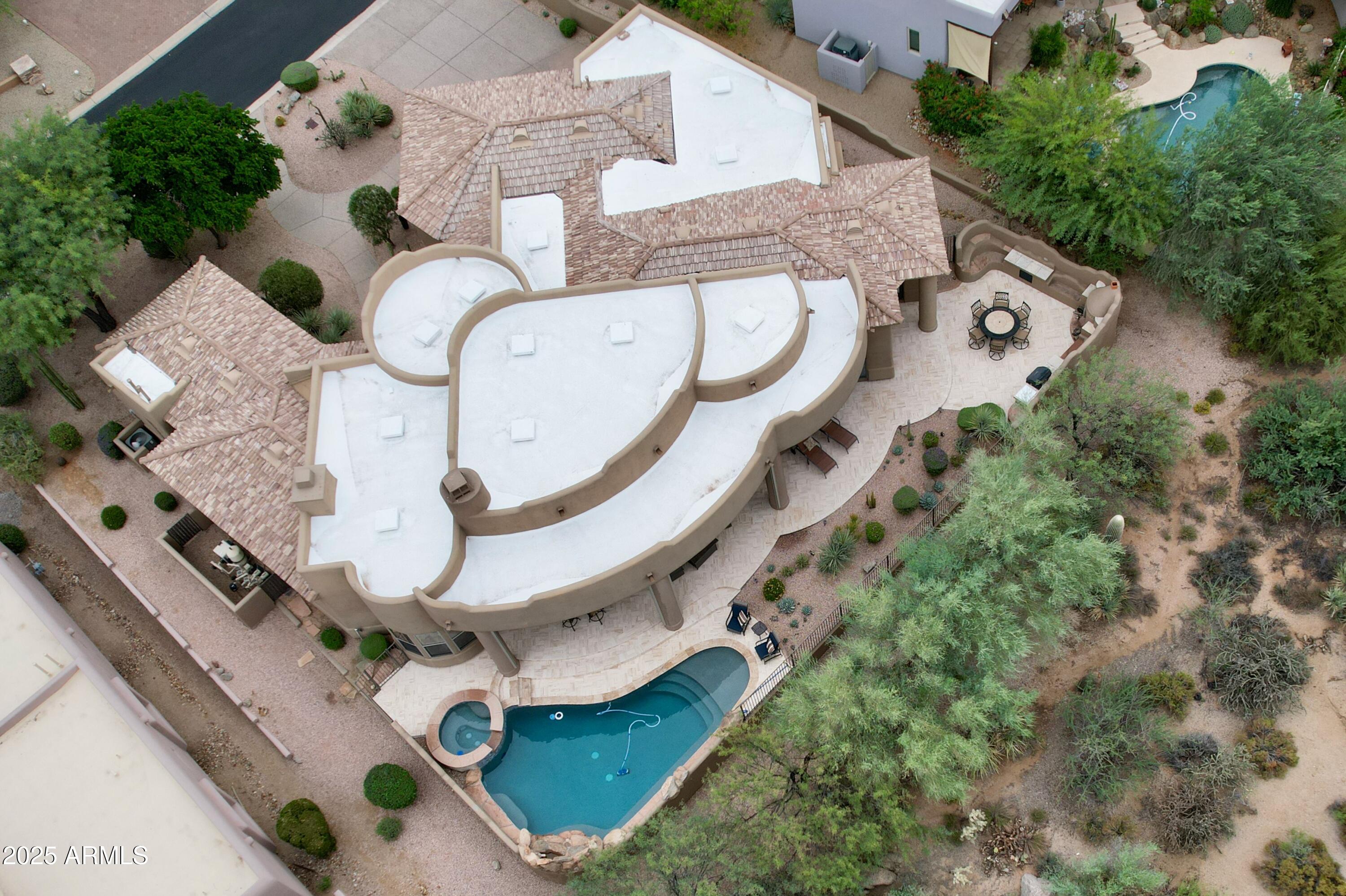 10909 E QUARRY Trail