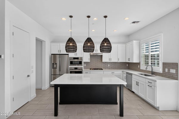 3200 N 39TH ST UNIT 4, PHOENIX, AZ 85018 - Image 92fafbb411920307117fe3df12443bac/3462764077
