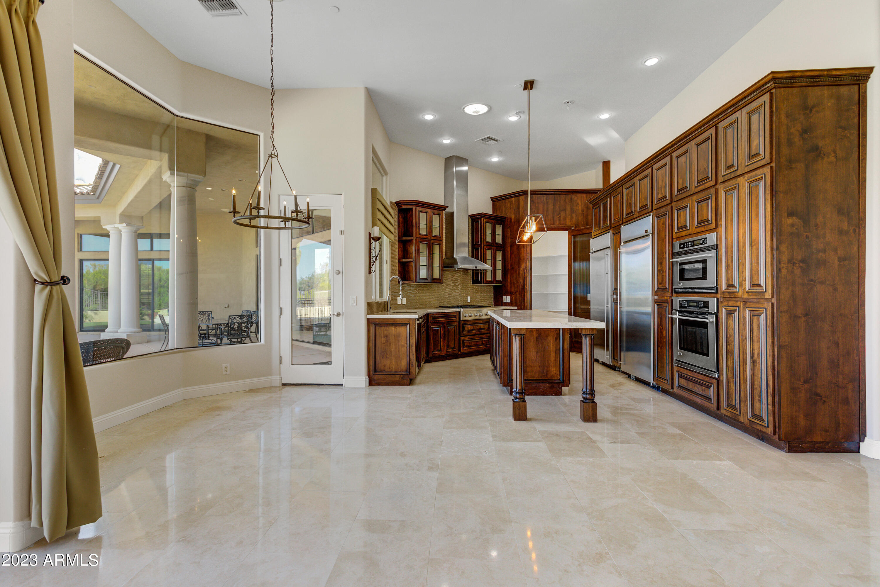 8008 E WHISTLING WIND Way