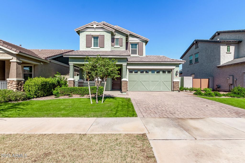 Photo of 3868 E Arabian Drive, Gilbert, AZ 85296 (MLS # 6937833)