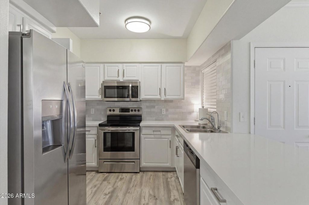 Photo of 15095 N Thompson Peak Parkway #1044, Scottsdale, AZ 85260 (MLS # 6988023)