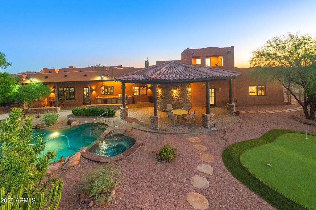 Photo of 6444 E Quail Hideaway Lane, Gold Canyon, AZ 85119 (MLS # 6927586)