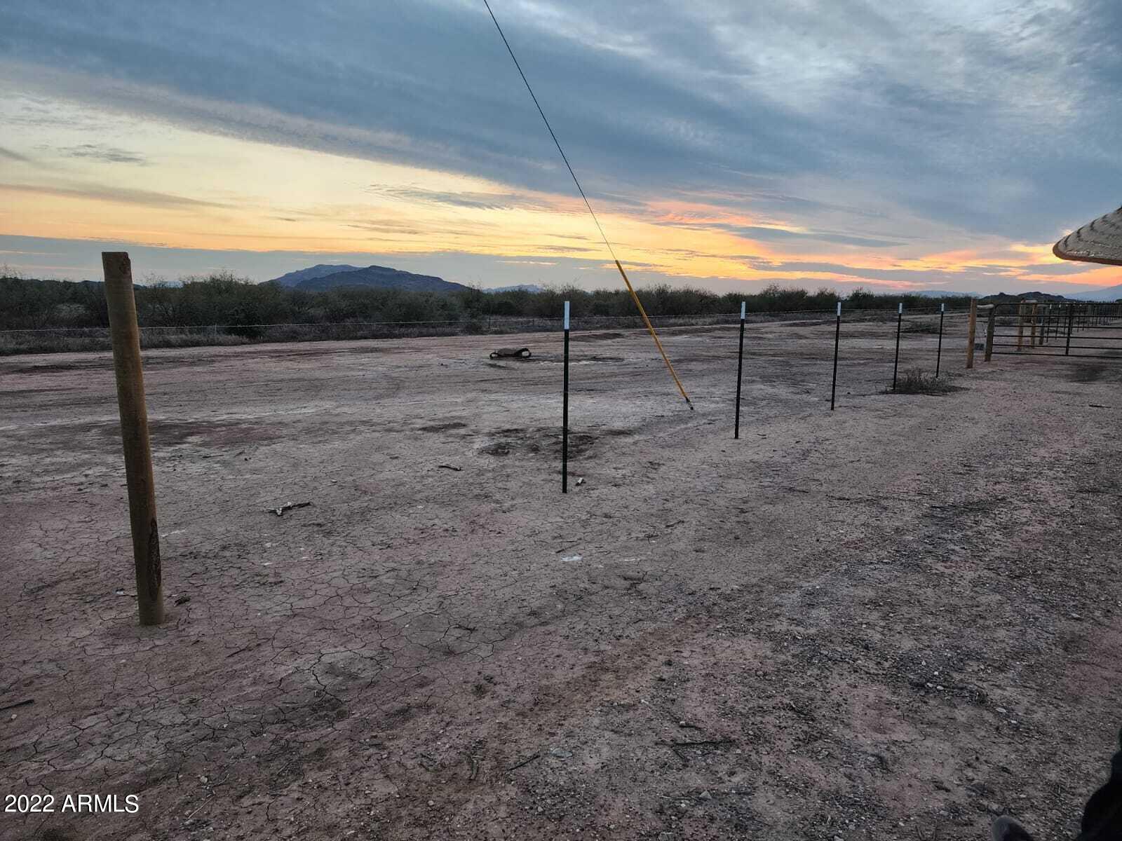 CASA GRANDE RANCHES: A PORTION OF LOT 13 DESCRIBED - Land