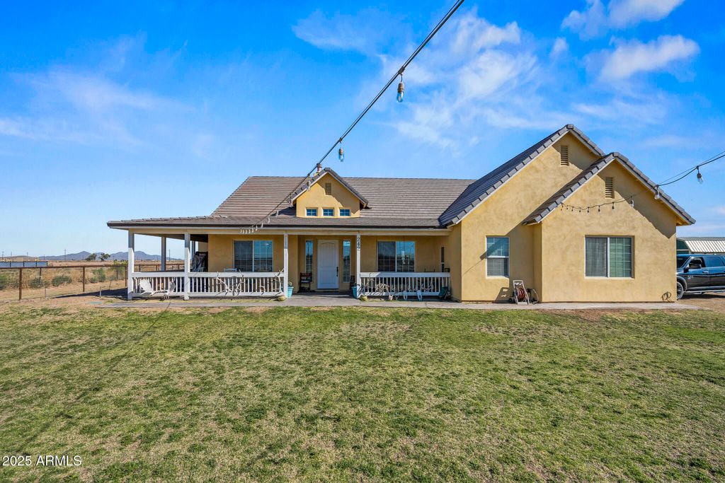 Photo of 242 S Bethany Place, Casa Grande, AZ 85194 (MLS # 6957030)