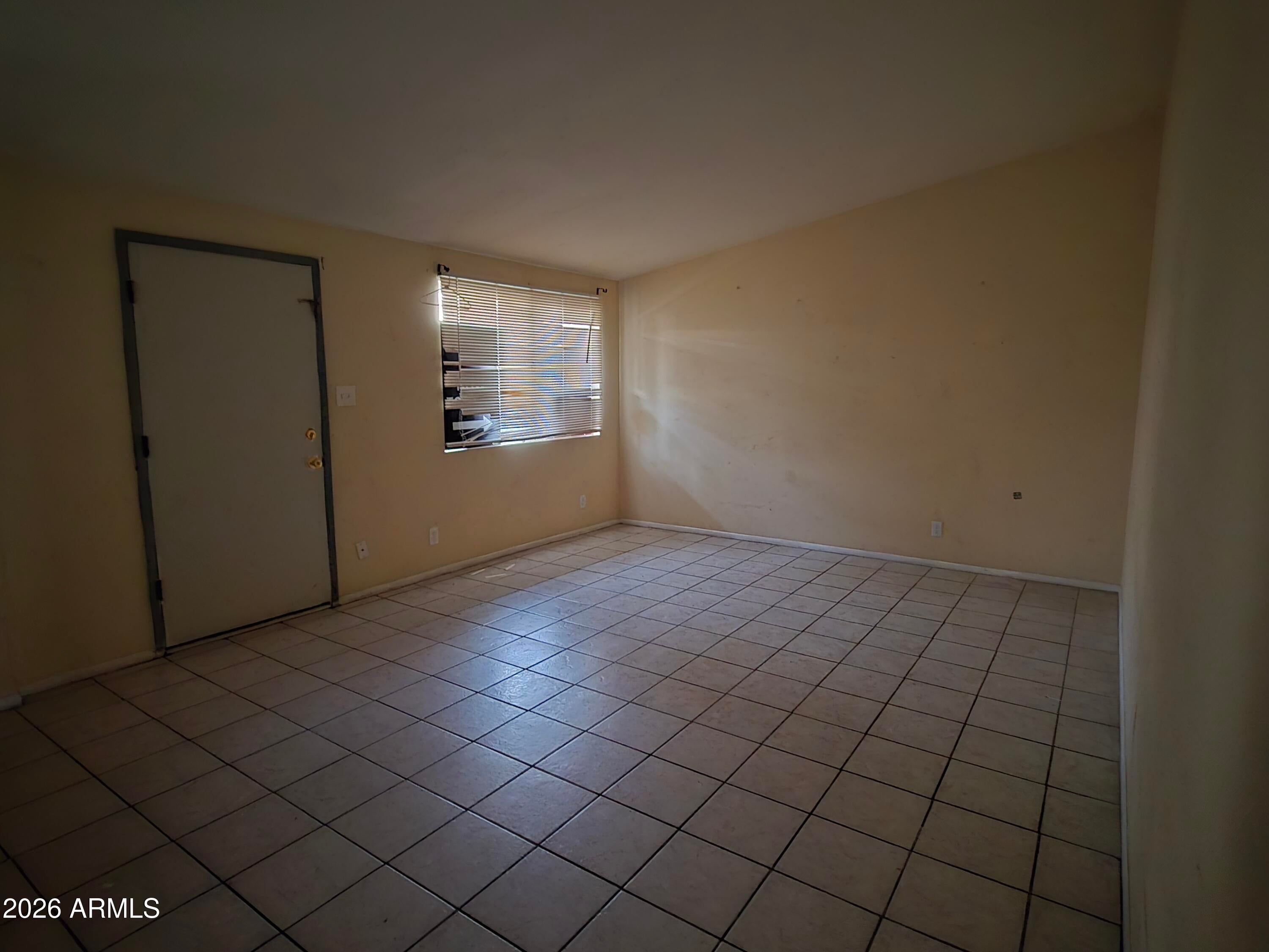 10302 W OAKMONT Drive