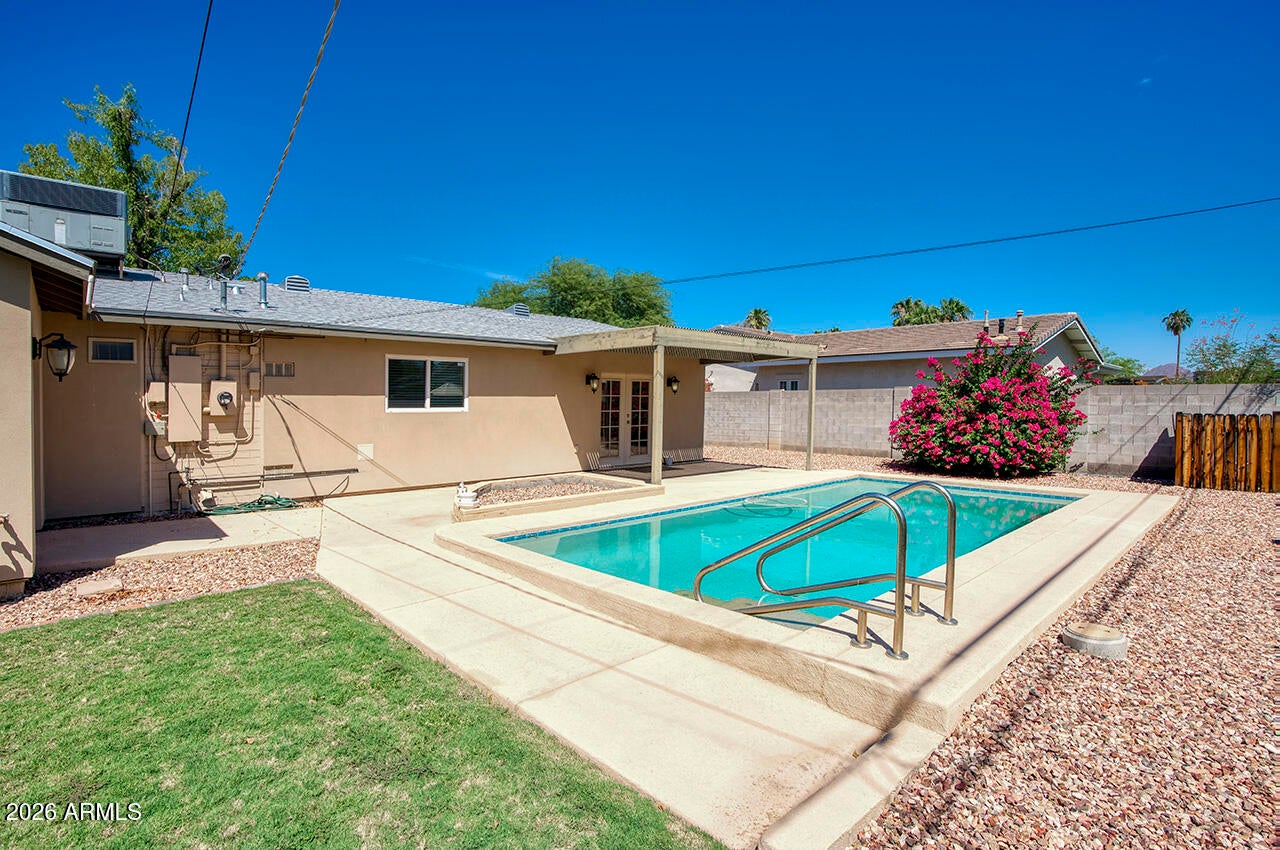 309 E PIERSON Street