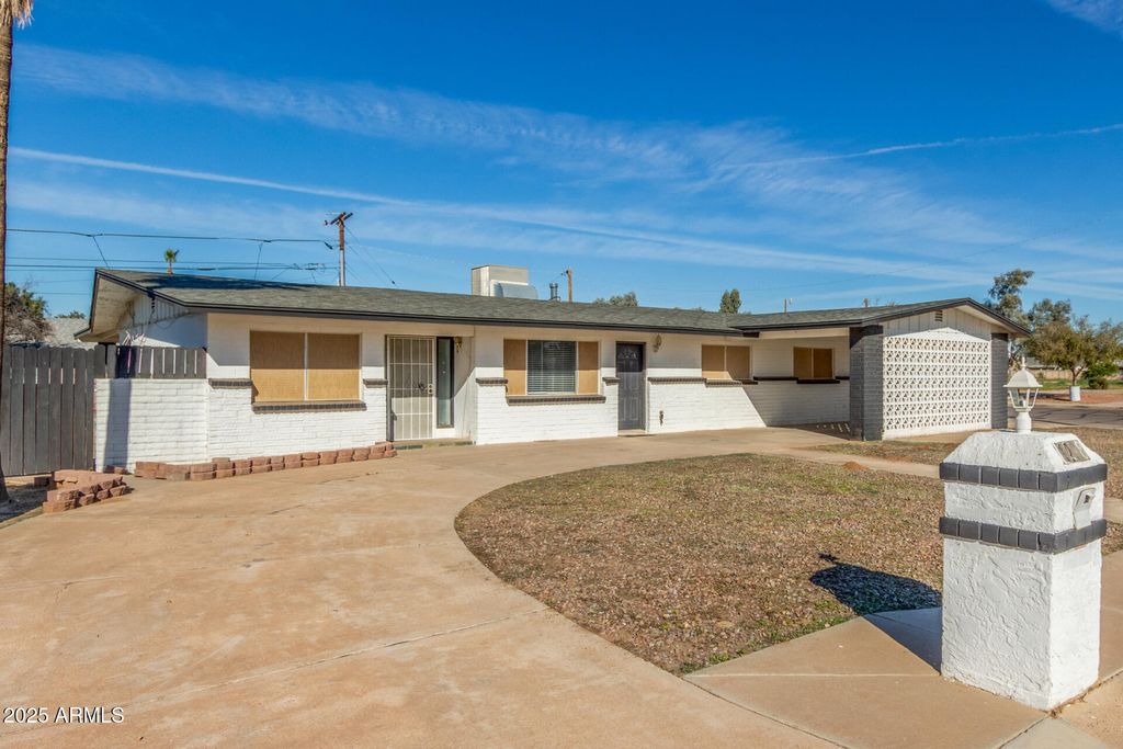 Photo of 1298 E Barcelona Avenue, Casa Grande, AZ 85122 (MLS # 6962464)